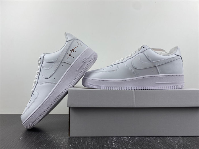 Nike Air Force 1 Low